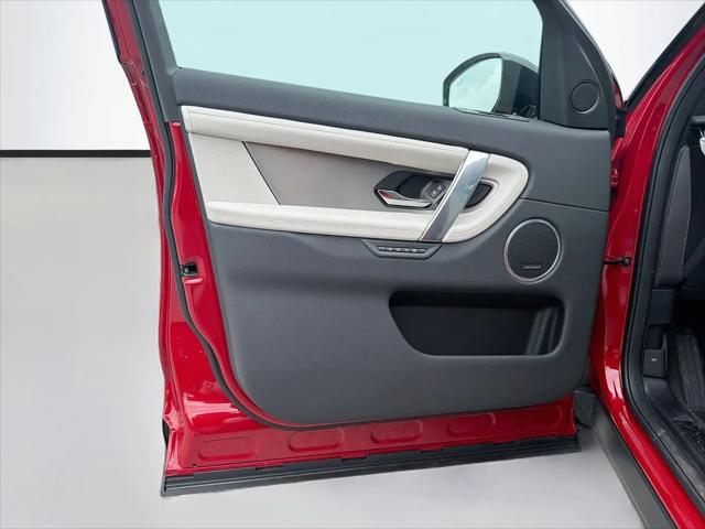 2026 Land Rover Discovery Sport Landmark