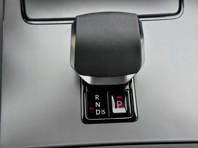 2026 Land Rover Discovery Sport Landmark