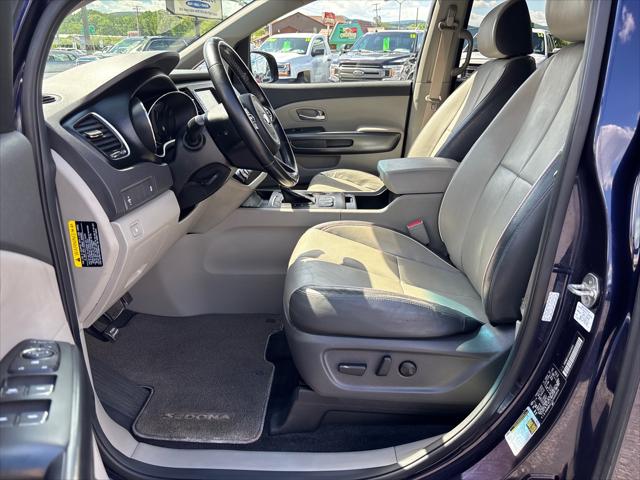 2018 Kia Sedona LX