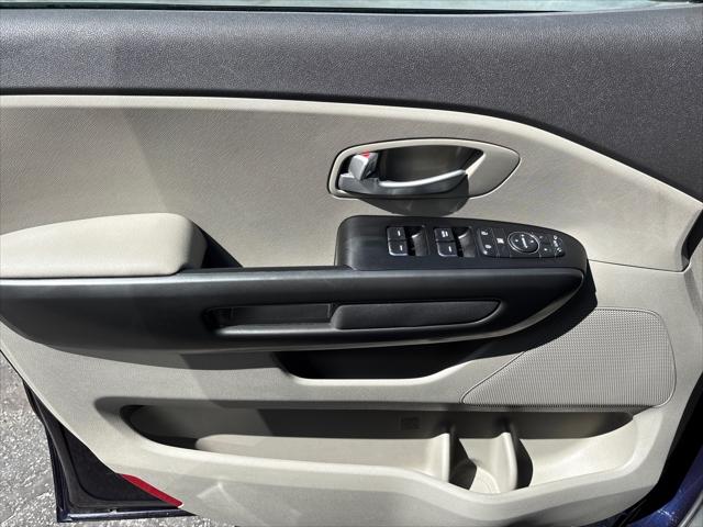 2018 Kia Sedona LX