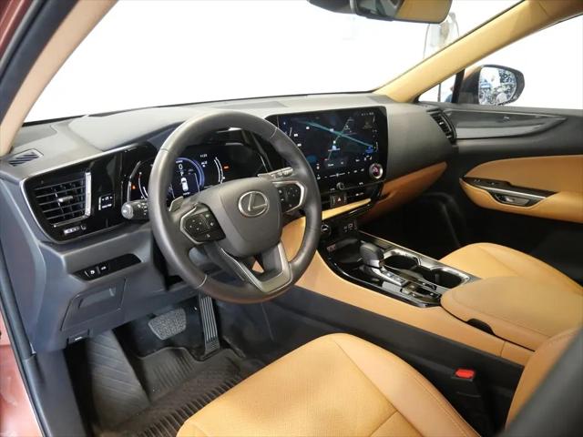2025 Lexus NX 350h Premium