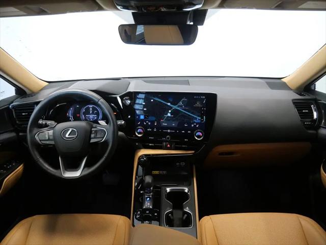 2025 Lexus NX 350h Premium