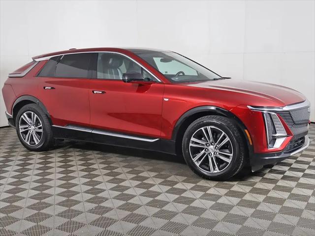 2024 Cadillac iQ Luxury 2