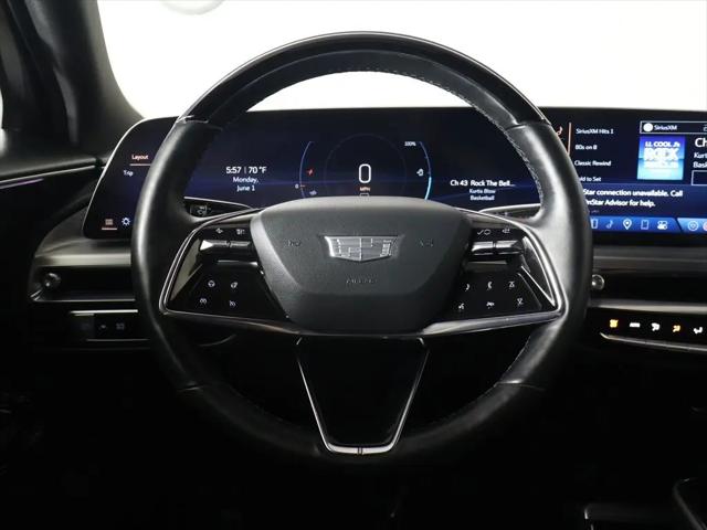 2024 Cadillac iQ Luxury 2