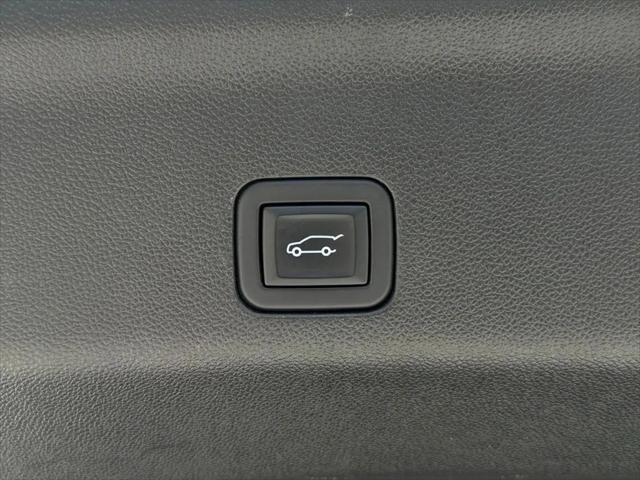 2024 GMC Yukon 2WD SLT