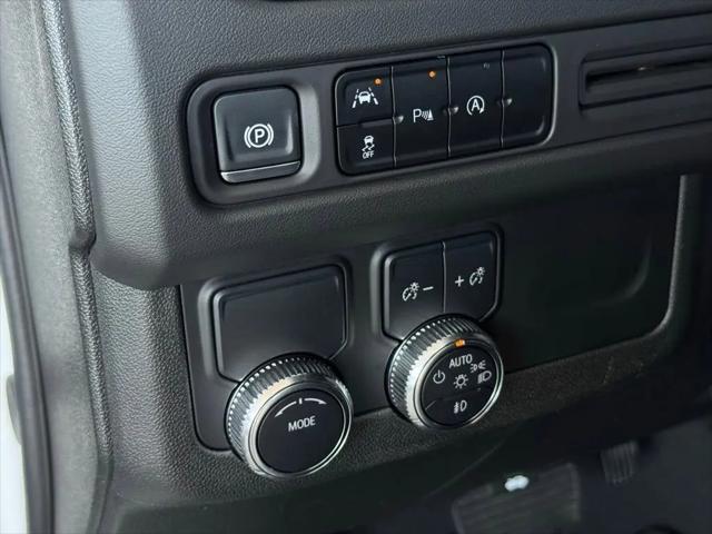 2024 GMC Yukon 2WD SLT