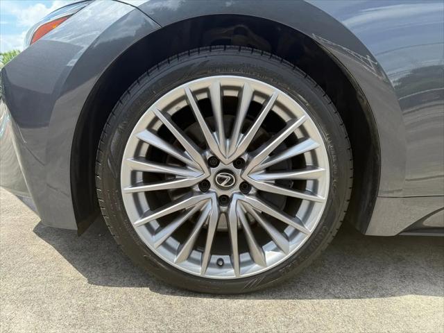 2023 Lexus IS 300 IS 300