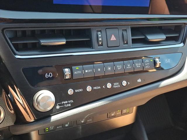 2025 Lexus ES 300h ES 300h