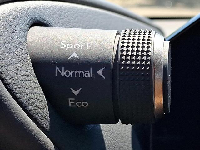 2025 Lexus ES 300h ES 300h