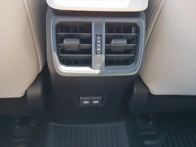 2024 Lexus UX 250h Premium