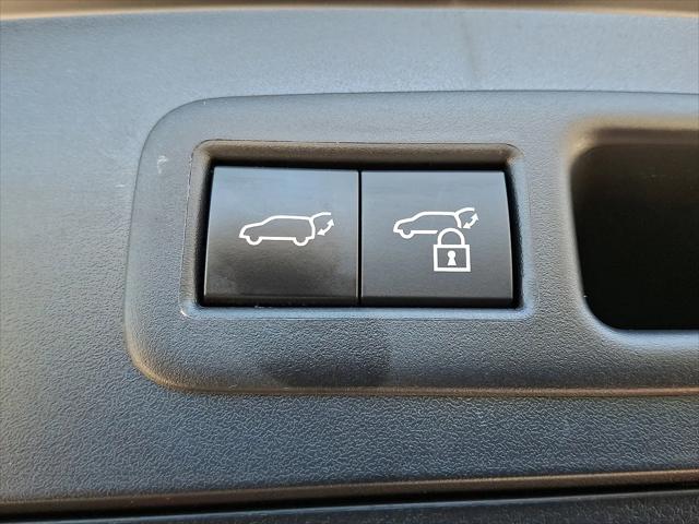 2024 Lexus UX 250h Premium