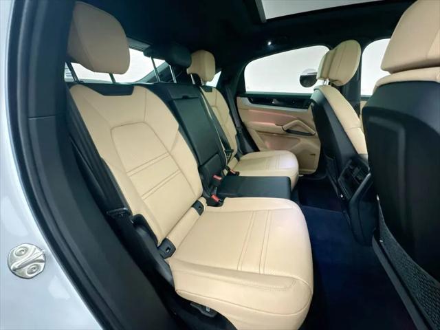 2024 Porsche Cayenne Cayenne