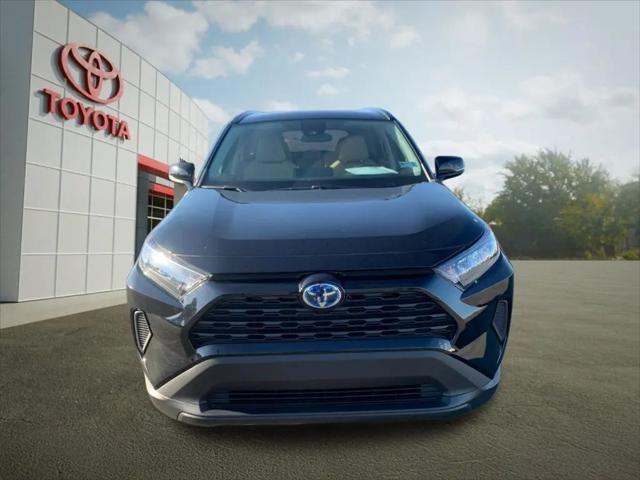 2022 Toyota RAV4 Hybrid LE