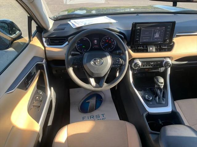 2022 Toyota RAV4 Hybrid LE