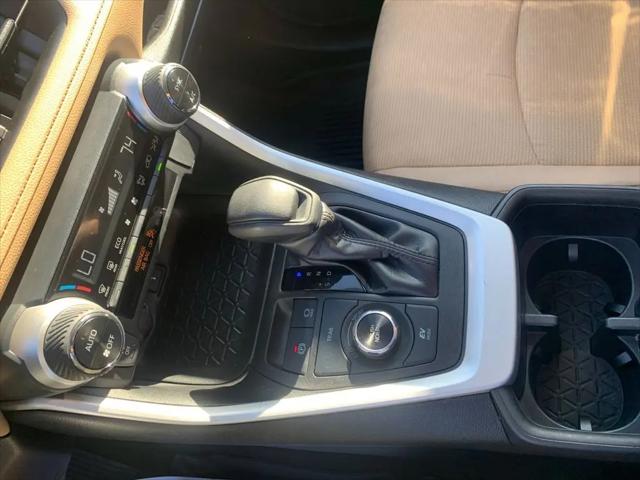 2022 Toyota RAV4 Hybrid LE