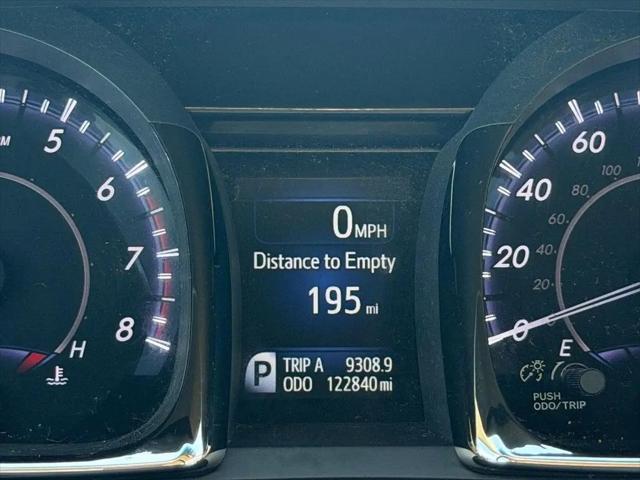 2013 Toyota Avalon XLE