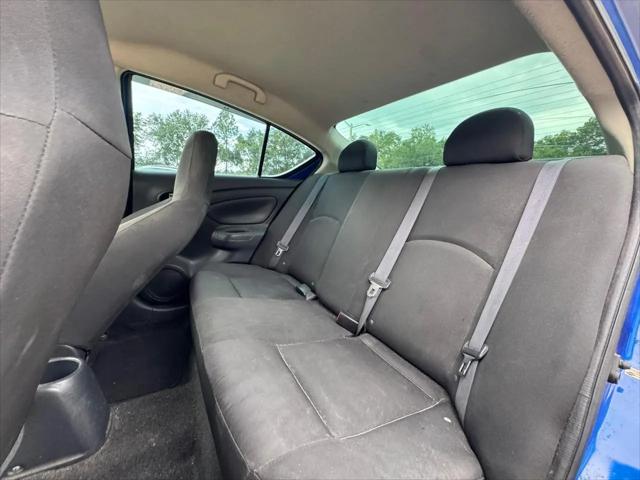 2017 Nissan Versa 1.6 S+
