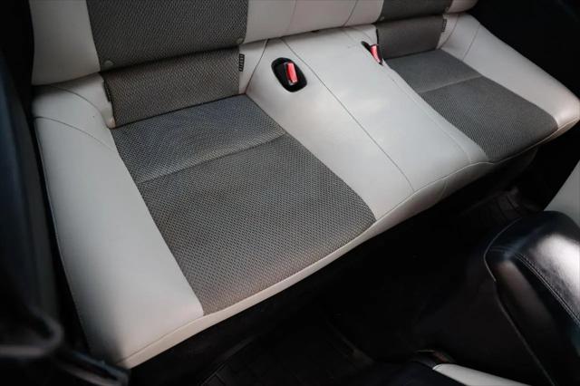 2013 Hyundai Genesis Coupe 2.0T Premium