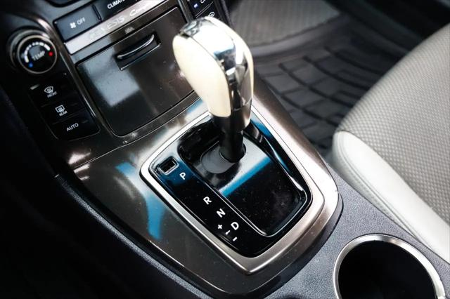 2013 Hyundai Genesis Coupe 2.0T Premium