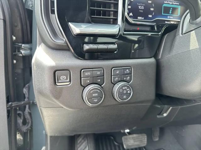 2025 Chevrolet Silverado 3500HD 4WD Crew Cab Standard Bed LTZ