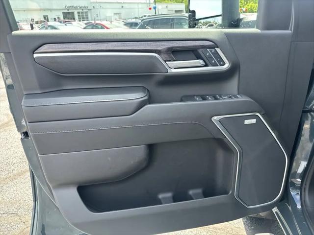 2025 Chevrolet Silverado 3500HD 4WD Crew Cab Standard Bed LTZ