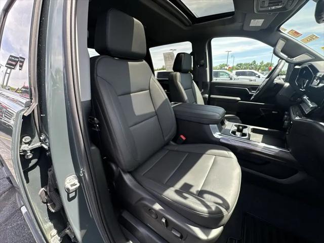 2025 Chevrolet Silverado 3500HD 4WD Crew Cab Standard Bed LTZ