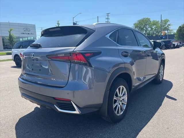 2021 Lexus NX 300h NX 300h