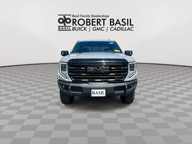 2024 GMC Sierra 1500 4WD Crew Cab Short Box AT4X