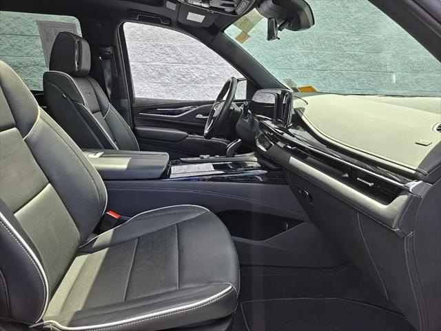 2023 Cadillac Escalade 4WD Sport