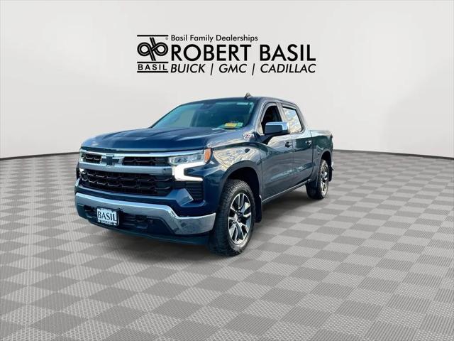 2022 Chevrolet Silverado 1500 4WD Crew Cab Standard Bed LT