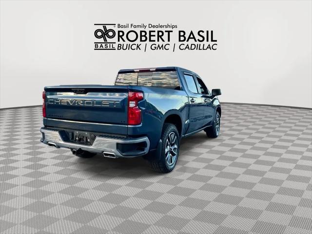 2022 Chevrolet Silverado 1500 4WD Crew Cab Standard Bed LT