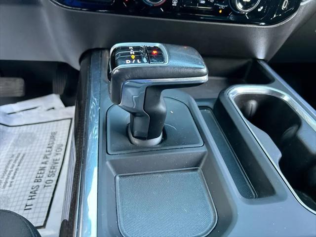 2022 Chevrolet Silverado 1500 4WD Crew Cab Standard Bed LT