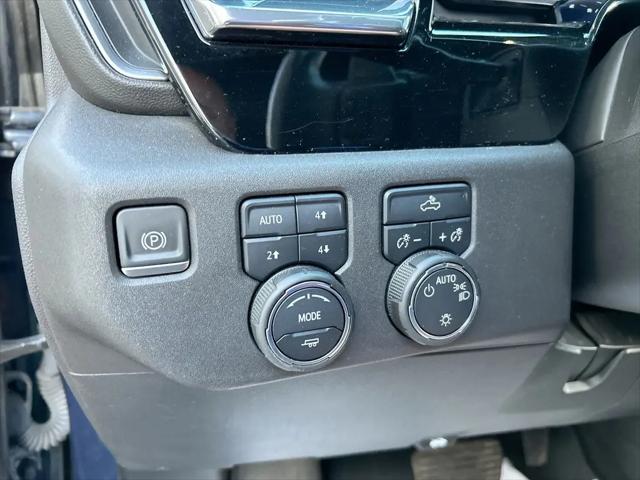 2022 Chevrolet Silverado 1500 4WD Crew Cab Standard Bed LT