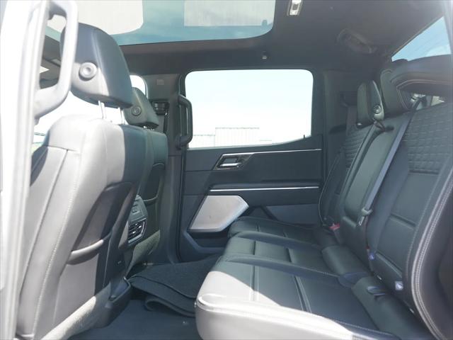 2025 GMC Sierra Max Range Denali