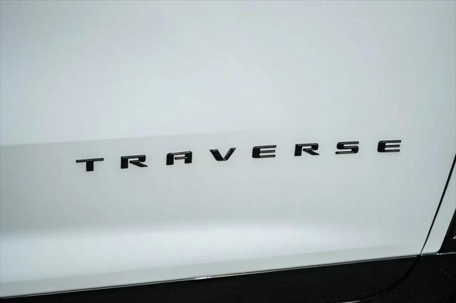 2026 Chevrolet Traverse FWD RS