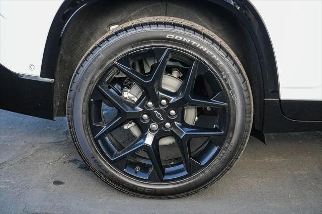 2026 Chevrolet Traverse FWD RS