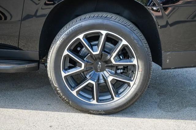 2026 Chevrolet Suburban RST, 4WD
