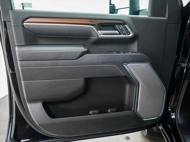 2025 GMC Sierra 2500HD Crew Cab, Long Bed, Denali, 4WD