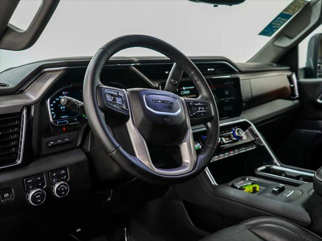 2025 GMC Sierra 2500HD Crew Cab, Long Bed, Denali, 4WD