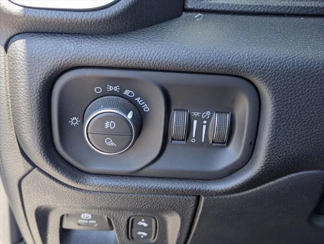 2025 Ram 1500 Laramie Crew Cab 4x4 5'7" Box