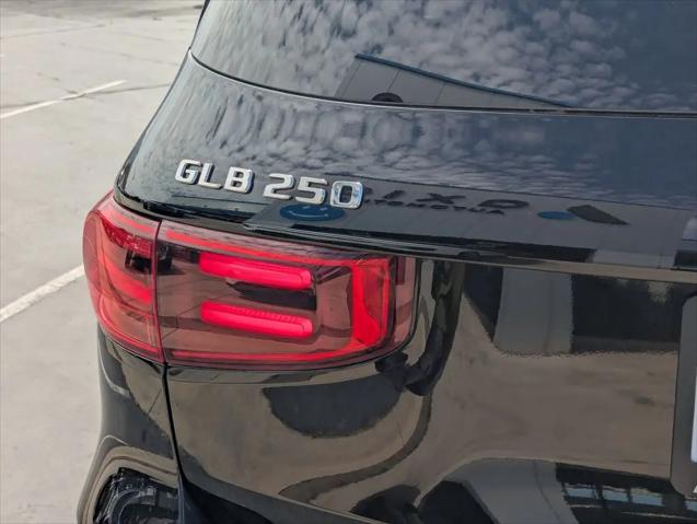 2025 Mercedes-Benz GLB GLB 250