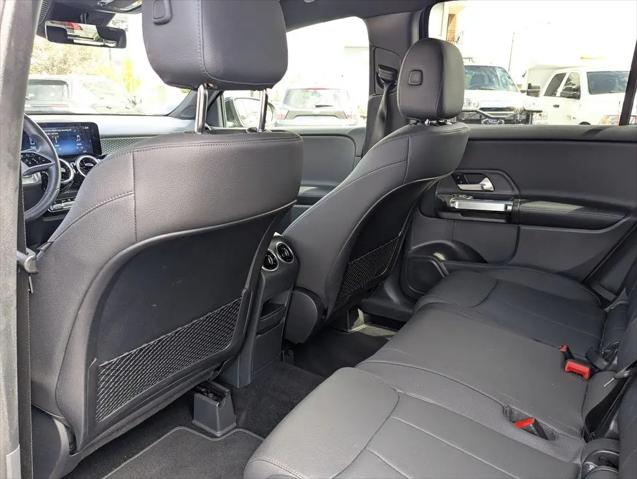 2025 Mercedes-Benz GLB GLB 250