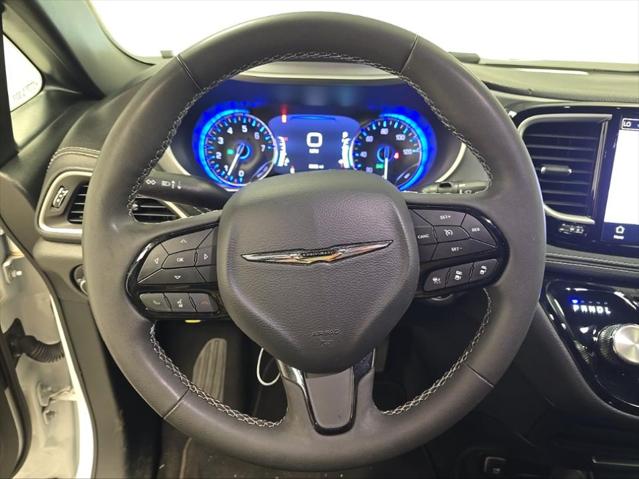 2024 Chrysler Pacifica Touring