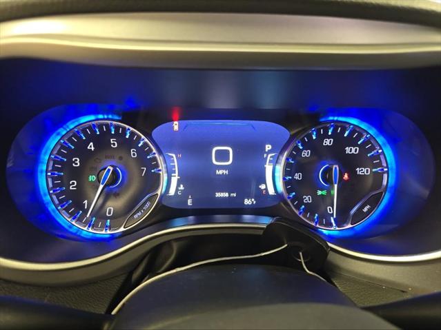 2024 Chrysler Pacifica Touring