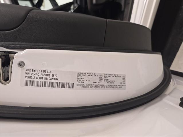 2024 Chrysler Pacifica Touring