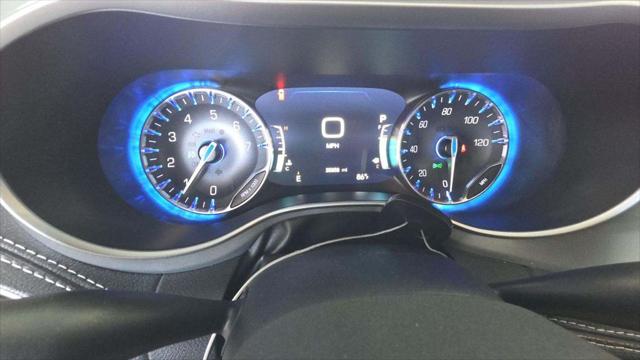2024 Chrysler Pacifica Touring