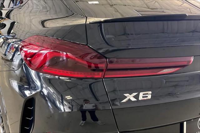 2027 BMW X6 xDrive40i