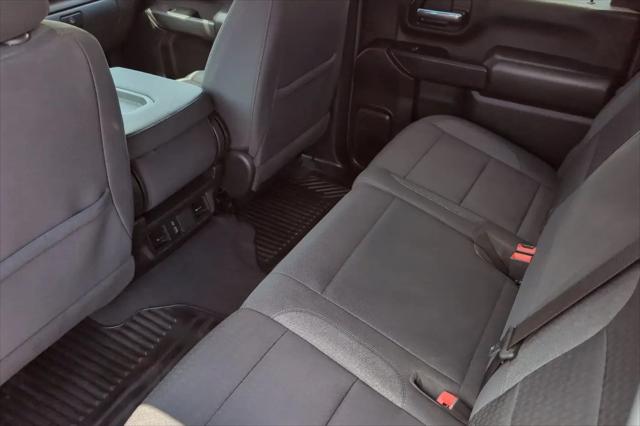 2024 Chevrolet Silverado 2500HD 4WD Crew Cab Standard Bed Custom
