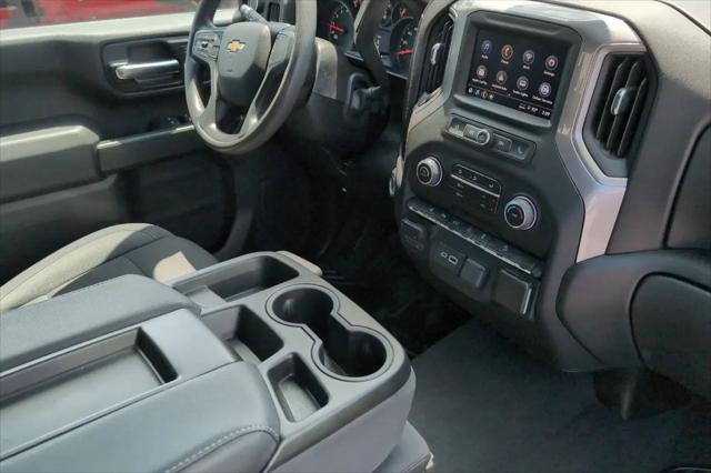 2024 Chevrolet Silverado 2500HD 4WD Crew Cab Standard Bed Custom
