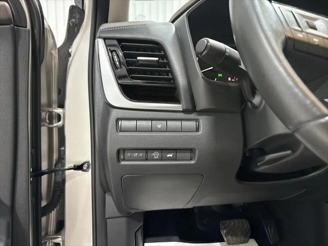 2023 Nissan Rogue SL FWD